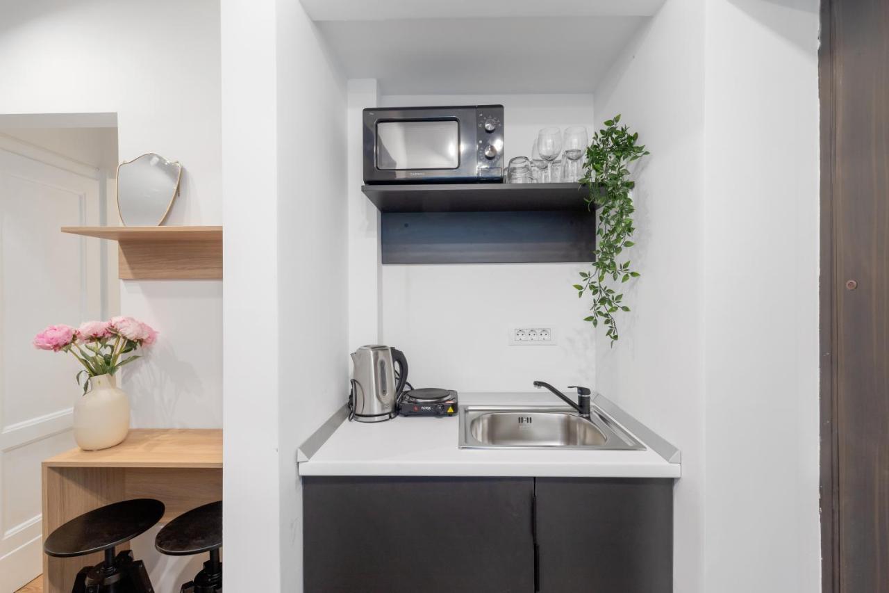 Ultra Central, 15 Sqm Studio By Urbanesq Bucarest Exterior foto