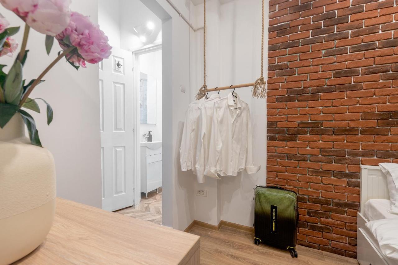 Ultra Central, 15 Sqm Studio By Urbanesq Bucarest Exterior foto